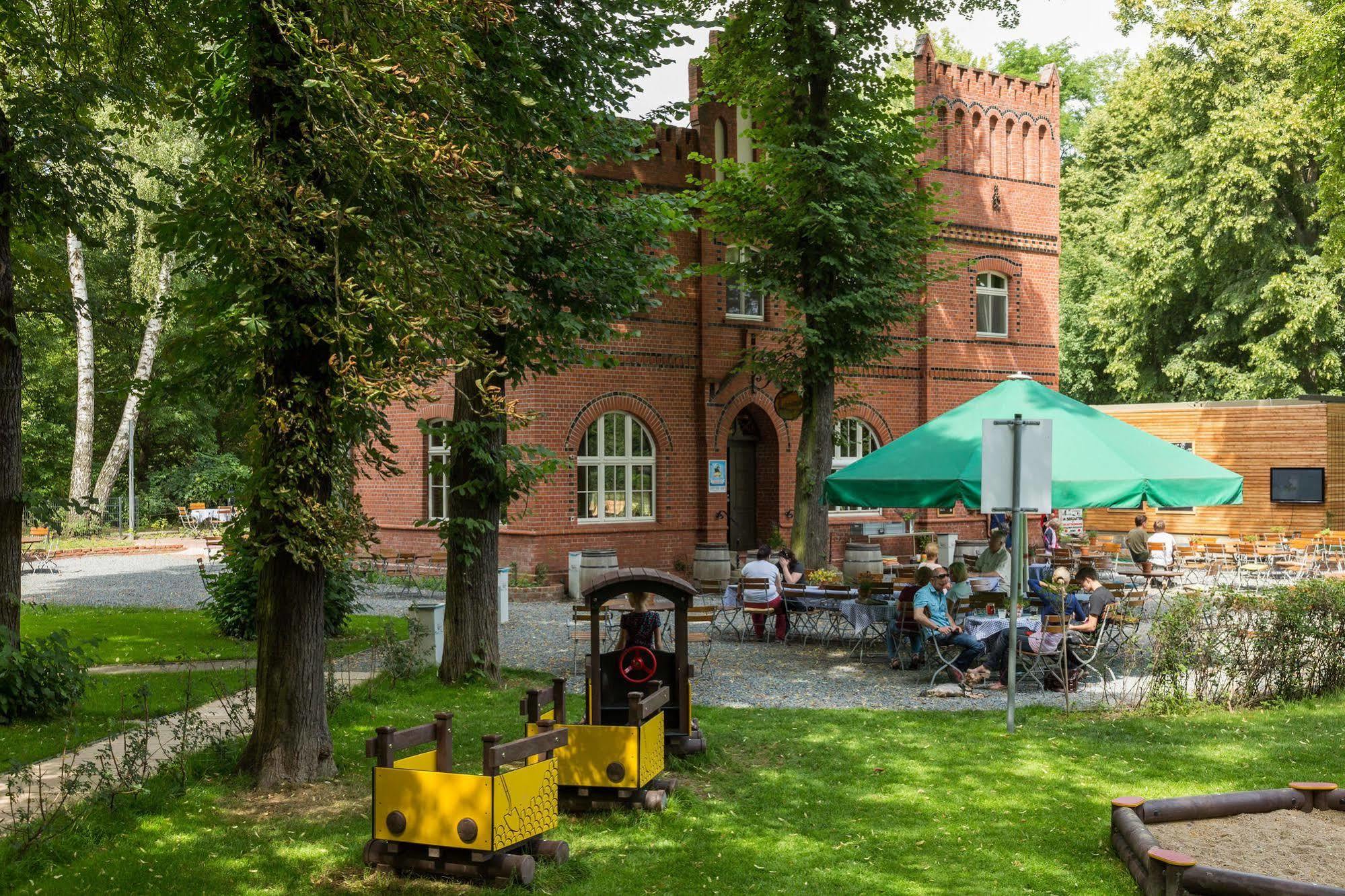 Landhaus Dessau Ngoại thất bức ảnh
