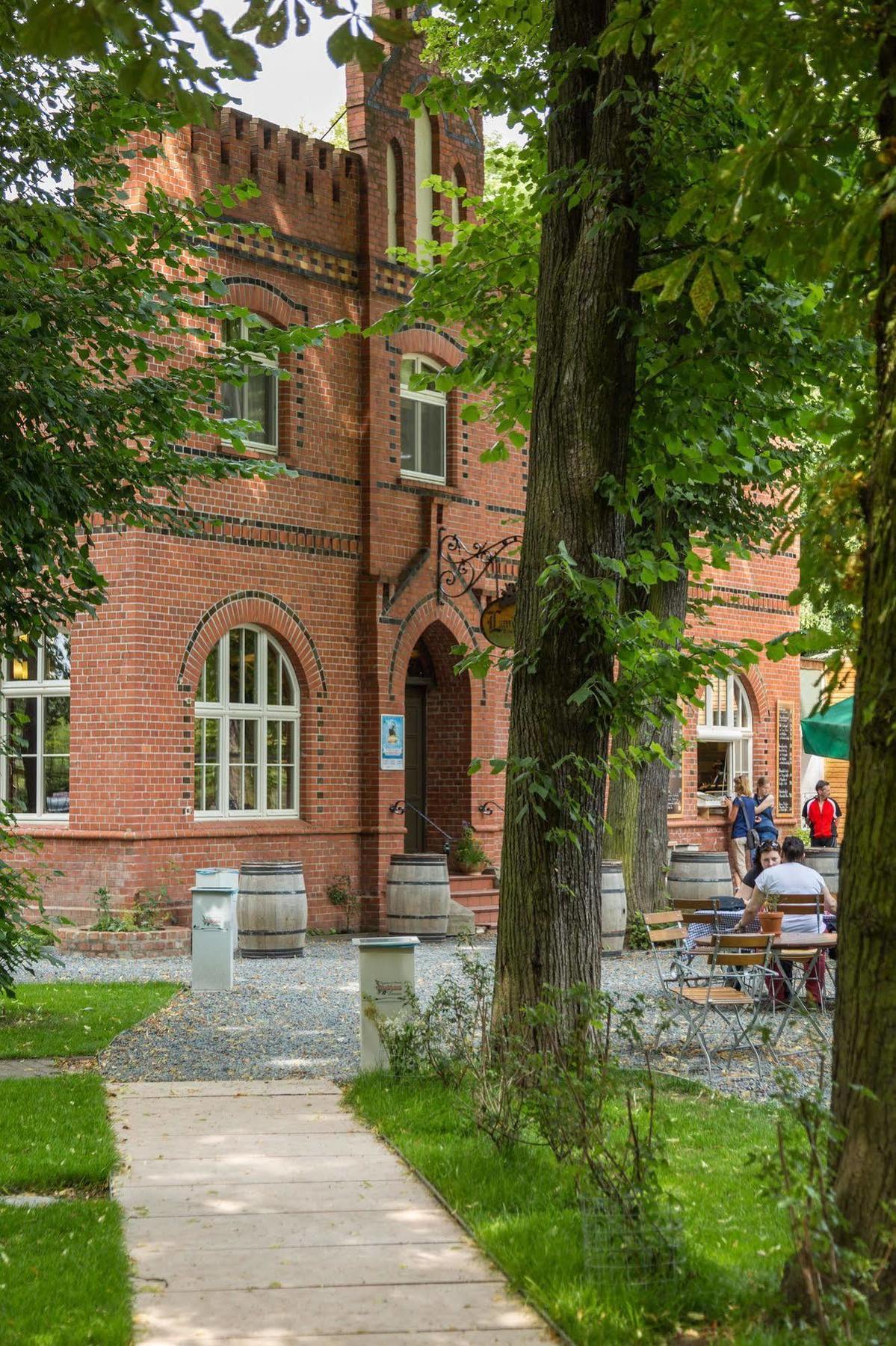 Landhaus Dessau Ngoại thất bức ảnh